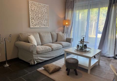 F2 7A with ground floor terrace