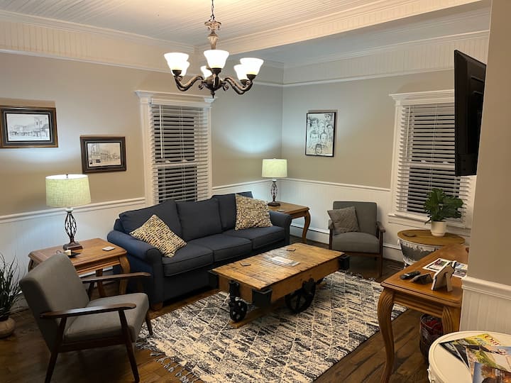 Come Stay At Hay ! - Mount Airy, NC