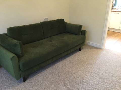 Top Airbnb: ChurstonBnB, Private Apartment, Free Parking in Bolton