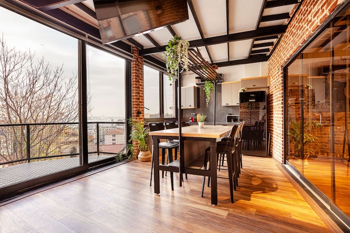 big group VIEW 9BR/5BA-Galata