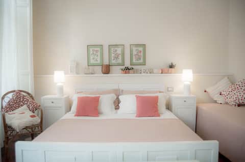 Proprietà Airbnb di successo: "Villino Gemma", a stone's throw from the sea a Camaiore