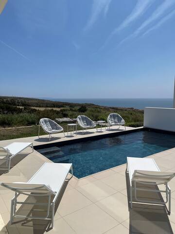 Amazing Sea View Beach House gallery image 2
