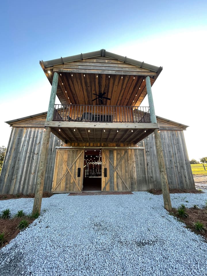 The Barndominium Barns for Rent in Appling, United States
