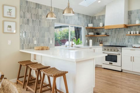 Modern wine country stunner!