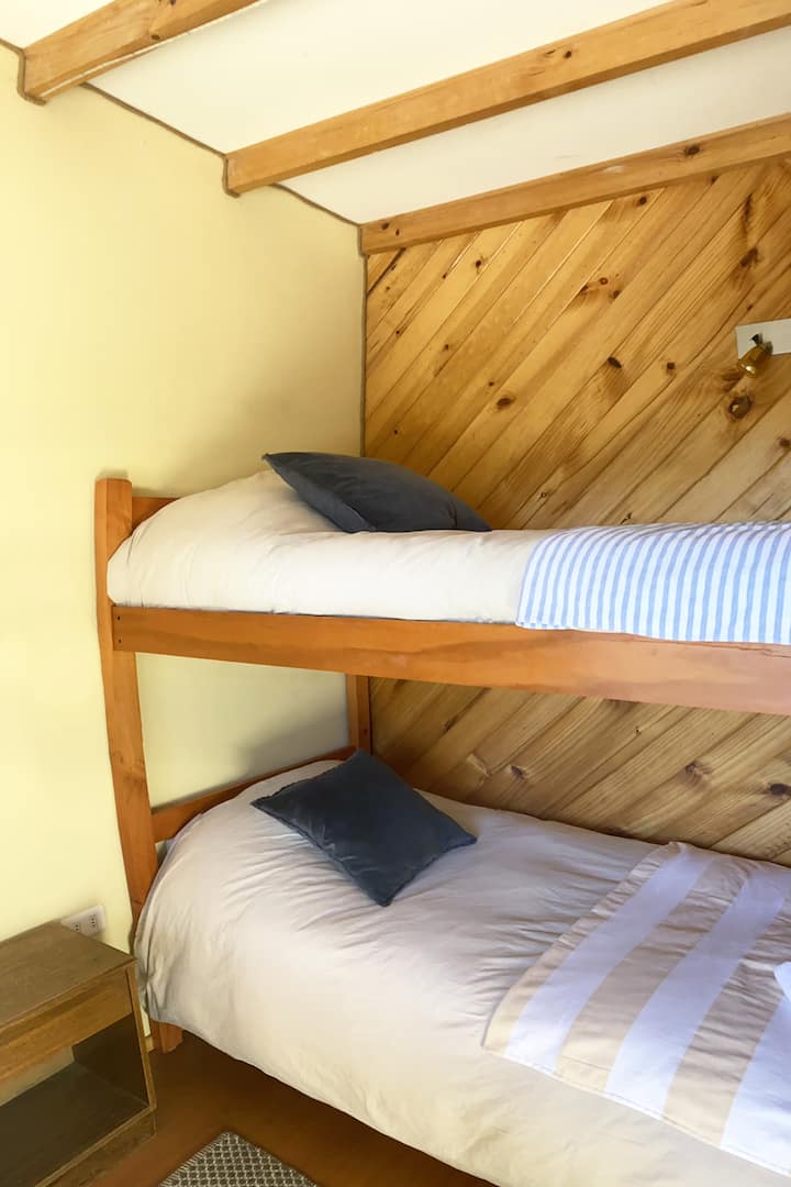 Dormitorio con camarote 2