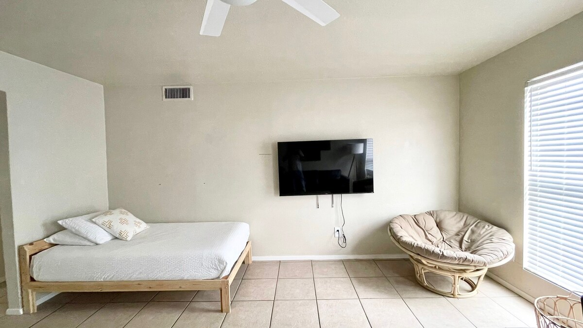 Relax and Recharge in South Central! A