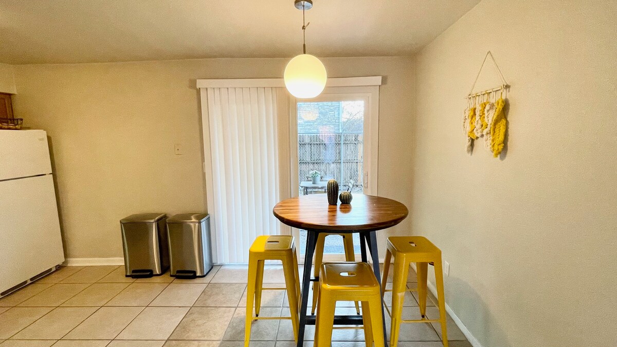 Relax and Recharge in South Central! A