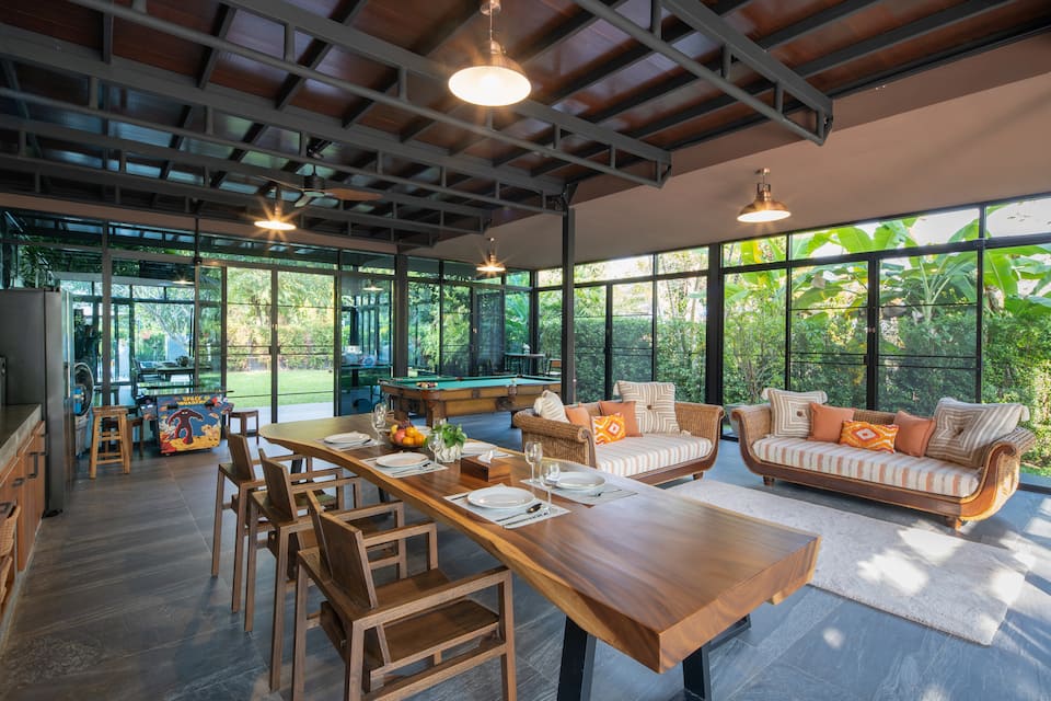 A glass-walled jungle villa outside Chiang Mai, Nam Phrae, Chiang Mai, Thailand, photo 6 of 10