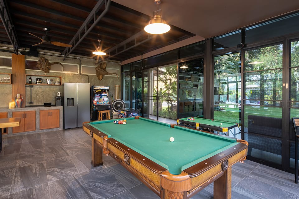 A glass-walled jungle villa outside Chiang Mai, Nam Phrae, Chiang Mai, Thailand, photo 2 of 10