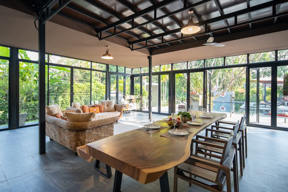 A glass-walled jungle villa outside Chiang Mai, Nam Phrae, Chiang Mai, Thailand, photo 5 of 10
