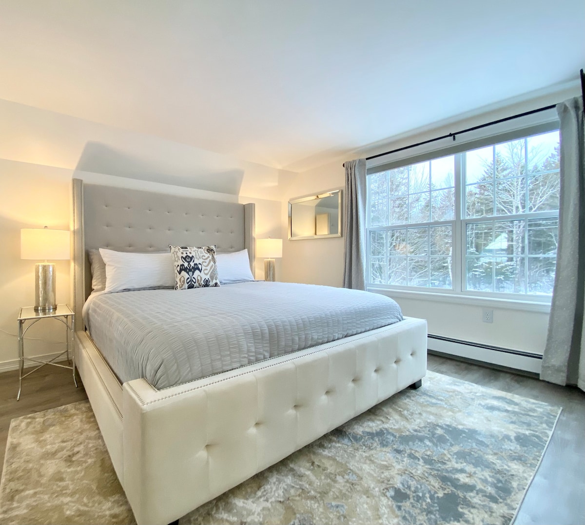 Primaire slaapkamer op de tweede verdieping

Kingsize
Ensuite Bad