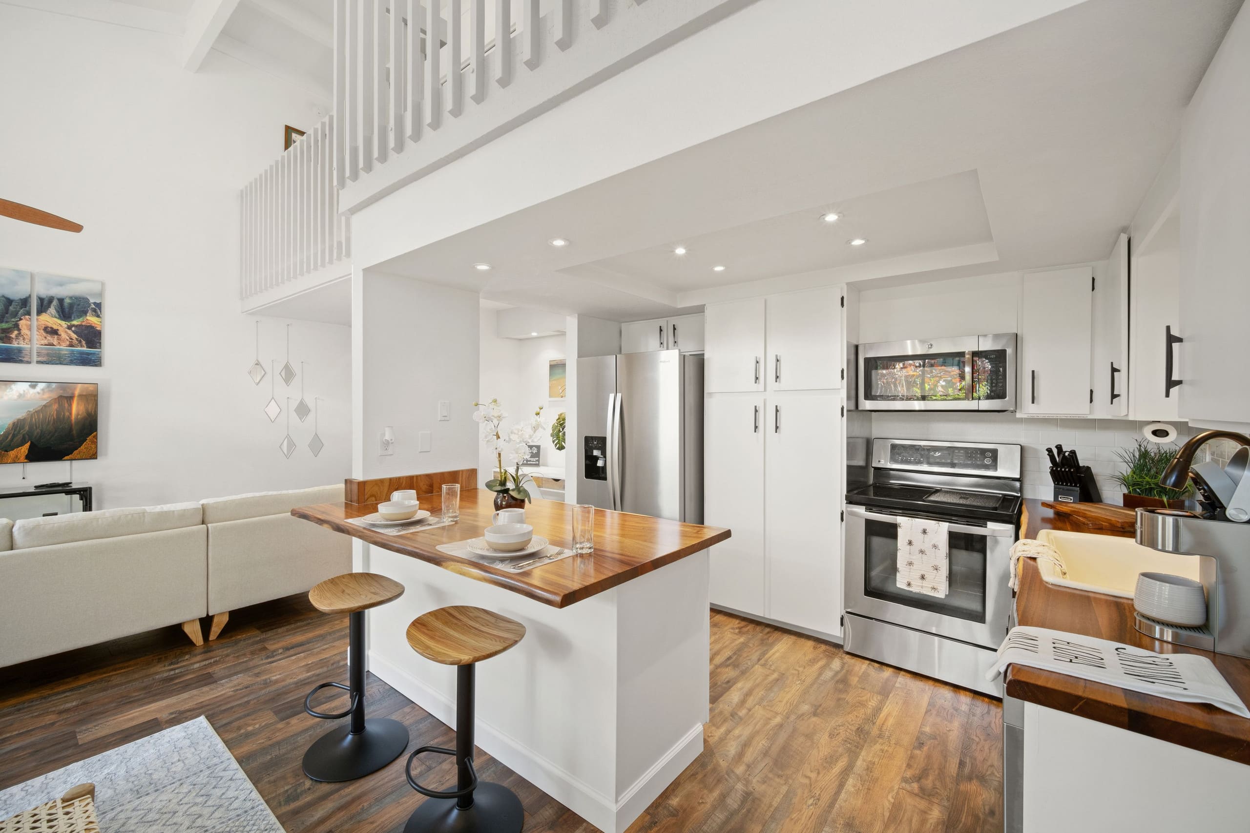 Quiet, Airy Condo with Lofted King Suite-2BR, 2BA - Photo 8