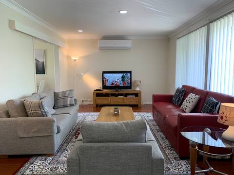 Holder home away from home and pet friendly