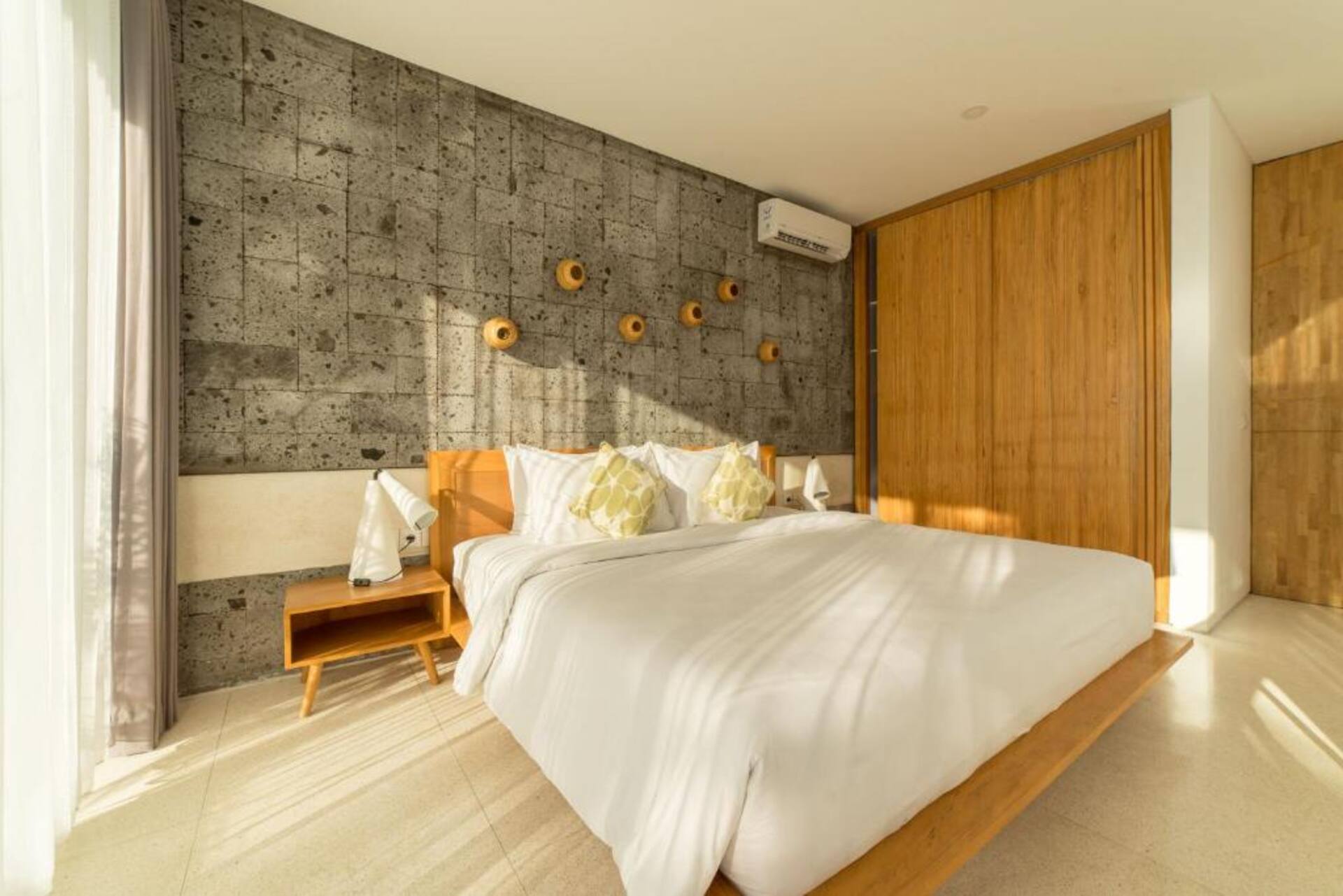 Panoramic Cliffside Haven 1 Bedroom Private Villa in Uluwatu 3