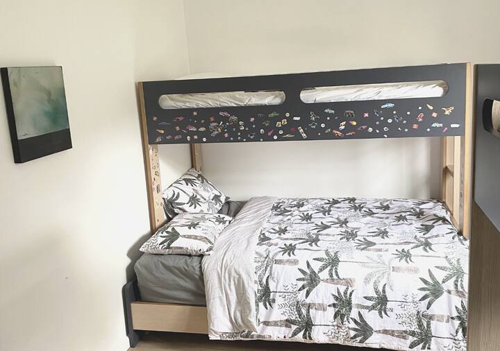 Posteľ 2 - dvojlôžkové lôžka x 2