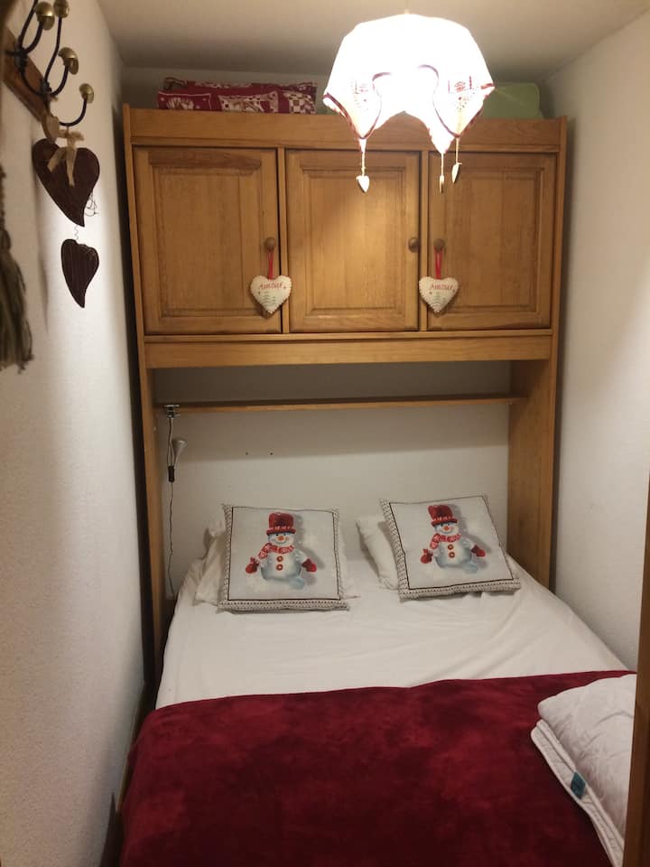 Kona ya mlima wa chumba cha kulala na BZ