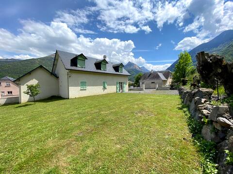 Chalet in the heart of the Pyrenees