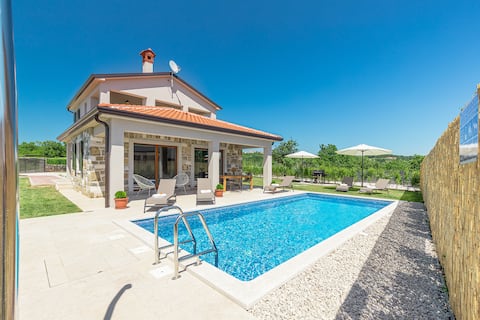 Villa Brih I