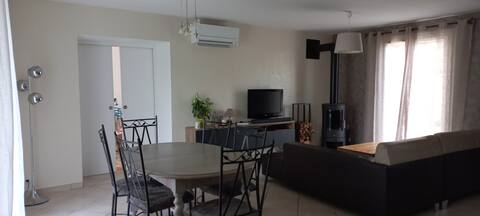 Cozy house with garden, 4 bedrooms and an office