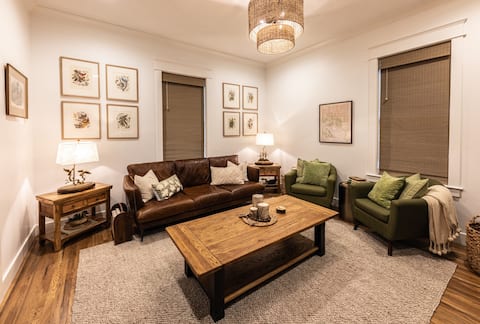 Top performing Airbnb: Elegant 4BR East Nashville Home | Sleeps 10 in East Nashville