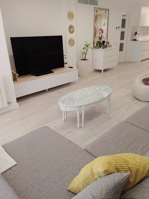 Newly renovated room with private bathroom