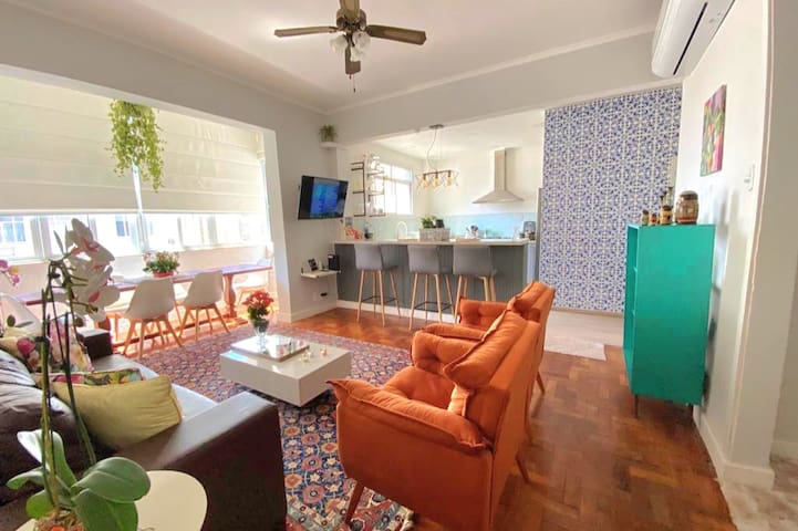 Newly remodeled luxury 3-bedroom apt