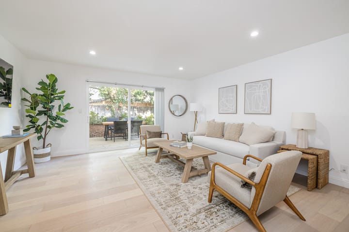 The Rosewood By The Sea Two Bed Home Santa Barbara - Santa Barbara, CA