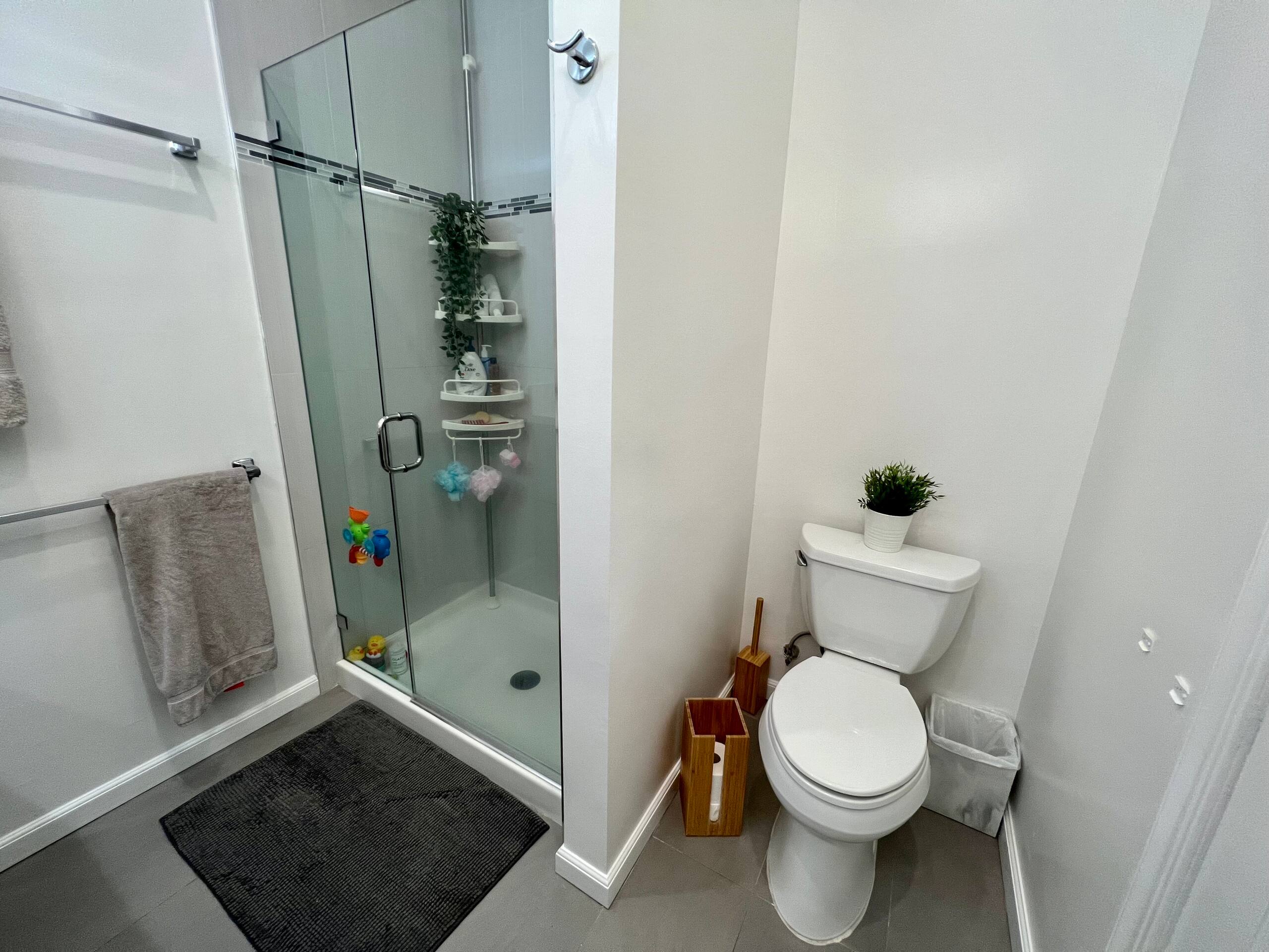 Condo in San Francisco · ★5.0 · 3 bedrooms · 4 beds · 2 baths - Image 18