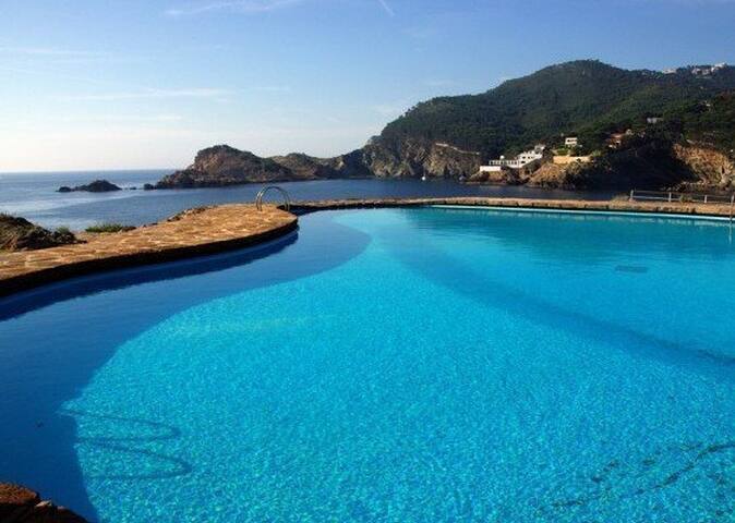 Cap Sa Sal suites apartament- Begur – Costa Brava gallery image 3