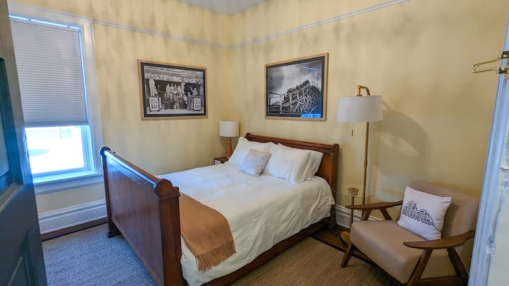 מרחב שינה מרווח ונוח.