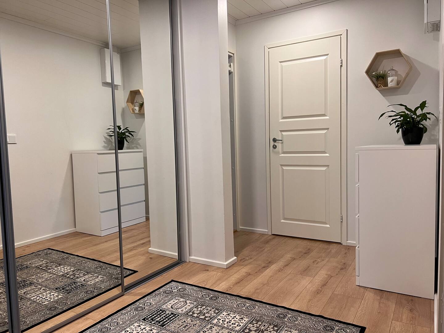 Mukava Koti 1-6hlö, Sauna, Ilmainen Parkkipaikka 3