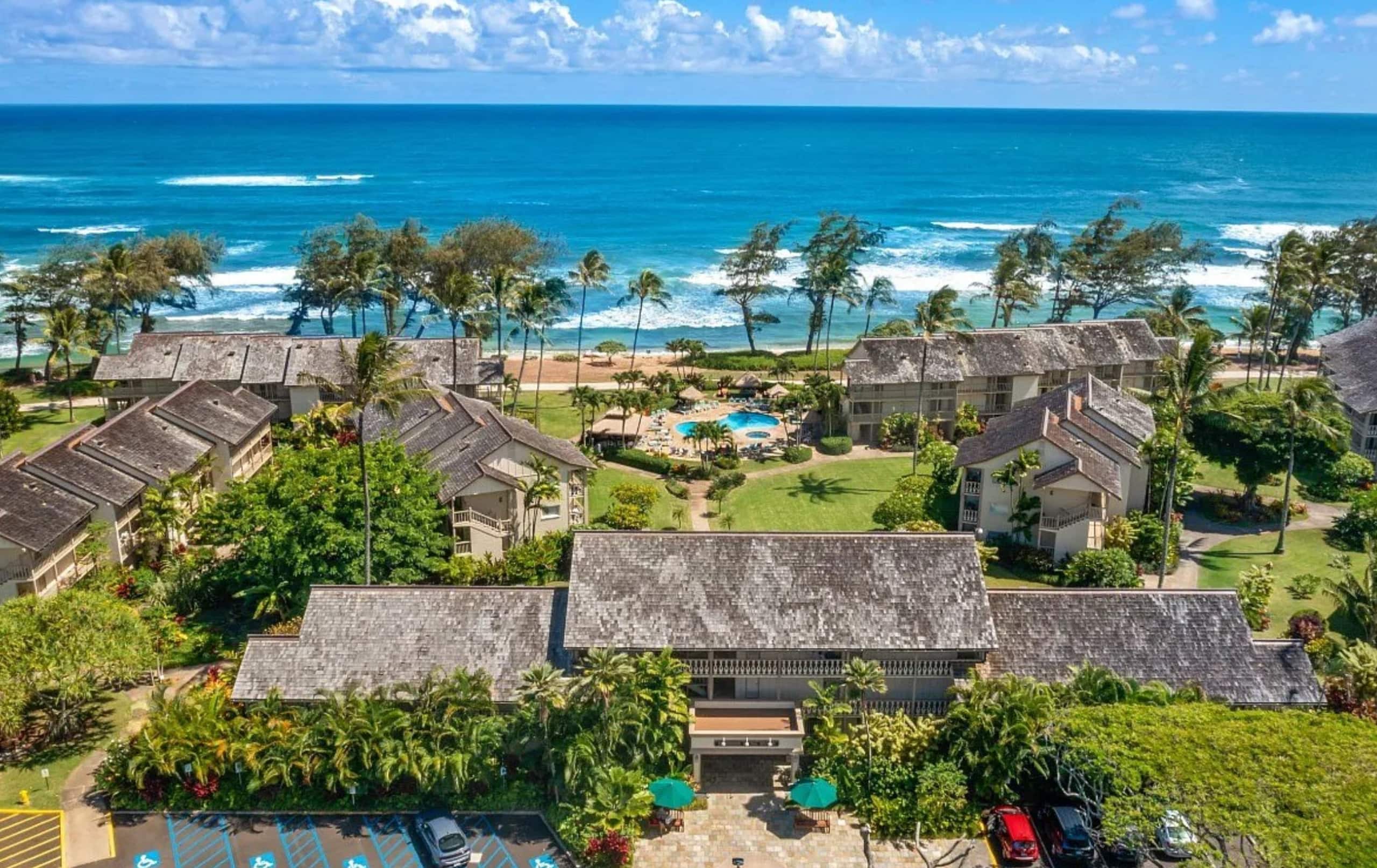 Beautiful OCEAN VIEW with free Parking & Top Floor - Photo 15