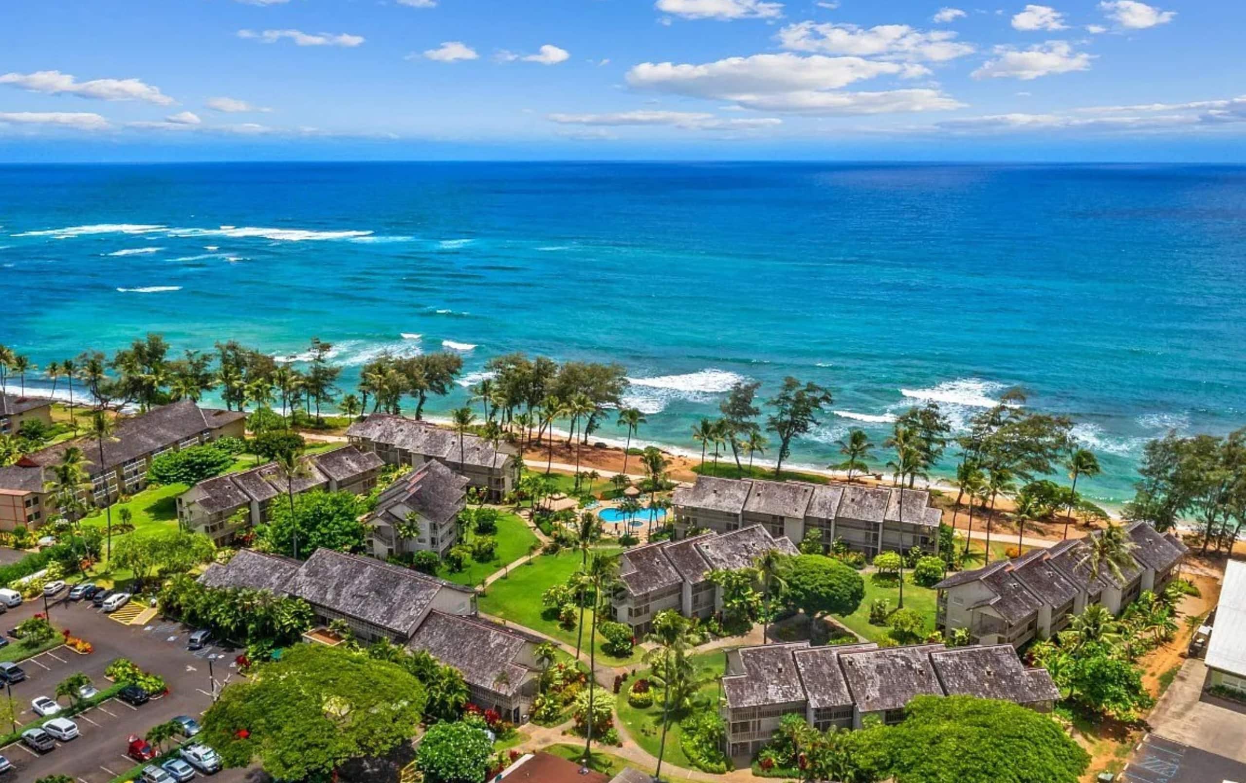Beautiful OCEAN VIEW with free Parking & Top Floor - Photo 16
