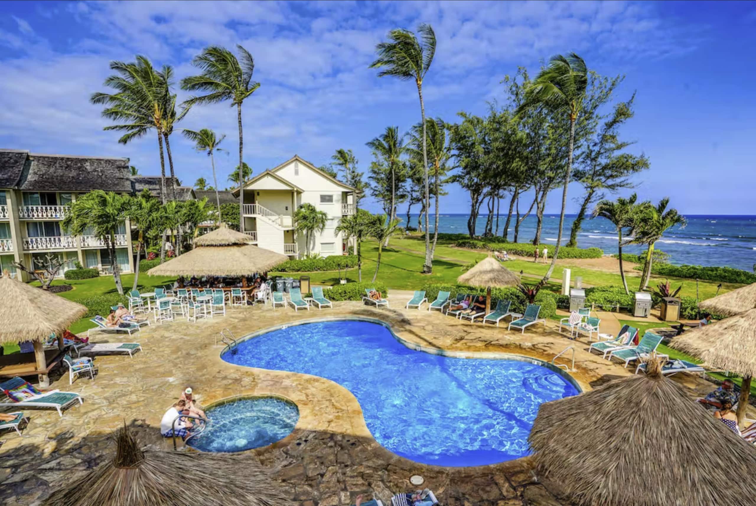 Beautiful OCEAN VIEW with free Parking & Top Floor - Photo 20