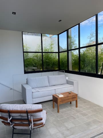 Cobertura linda e silenciosa