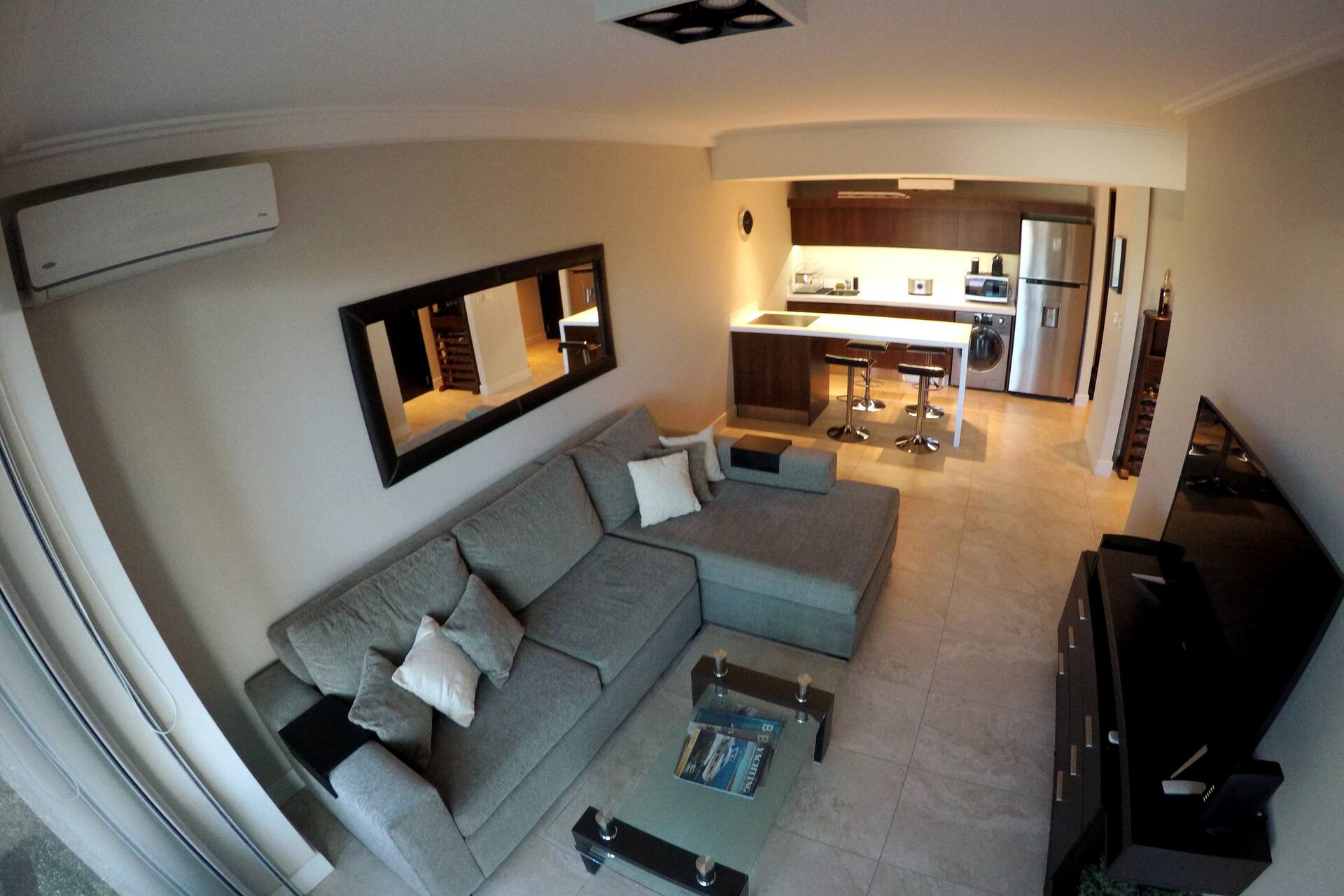 Departamento de 2 ambientes con balcón en Vicente López