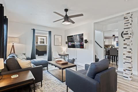 Stylish 3BR Home + Game Room Near MSU & Downtown