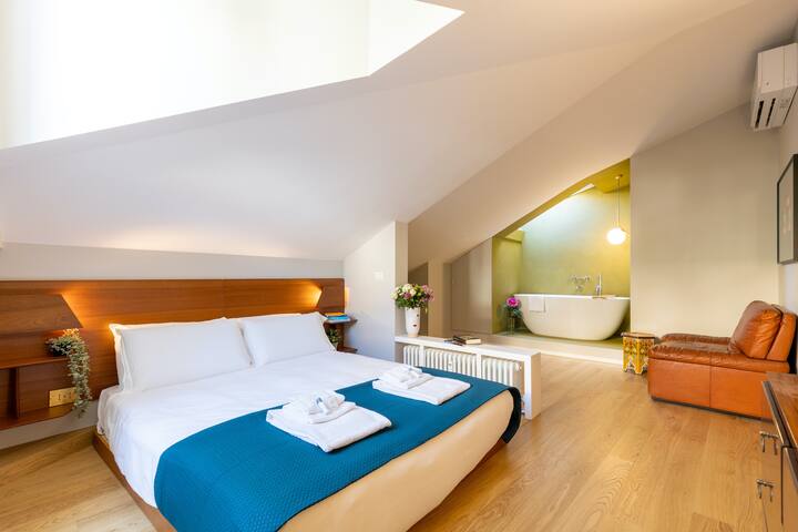 Luxury Terrace in Navona – Cimatori Apartment gallery image 5