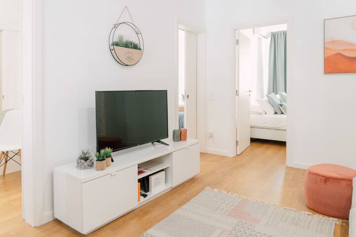 Cosy family apartment with terrace – 3 bedrooms gallery image 3