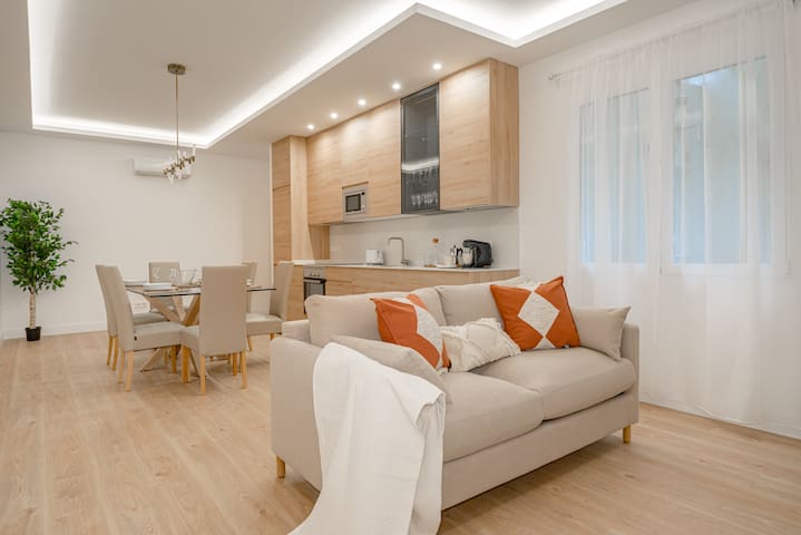 Malasaña XI 3BR 3BH