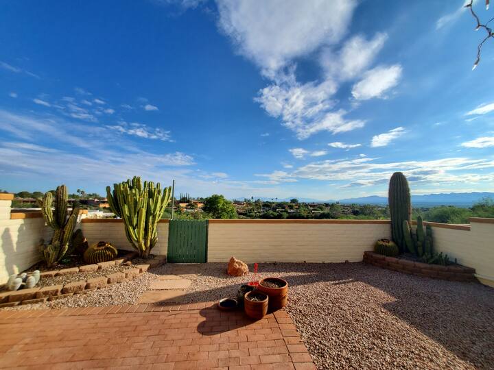Spacious Townhouse-stunning View - Green Valley, AZ