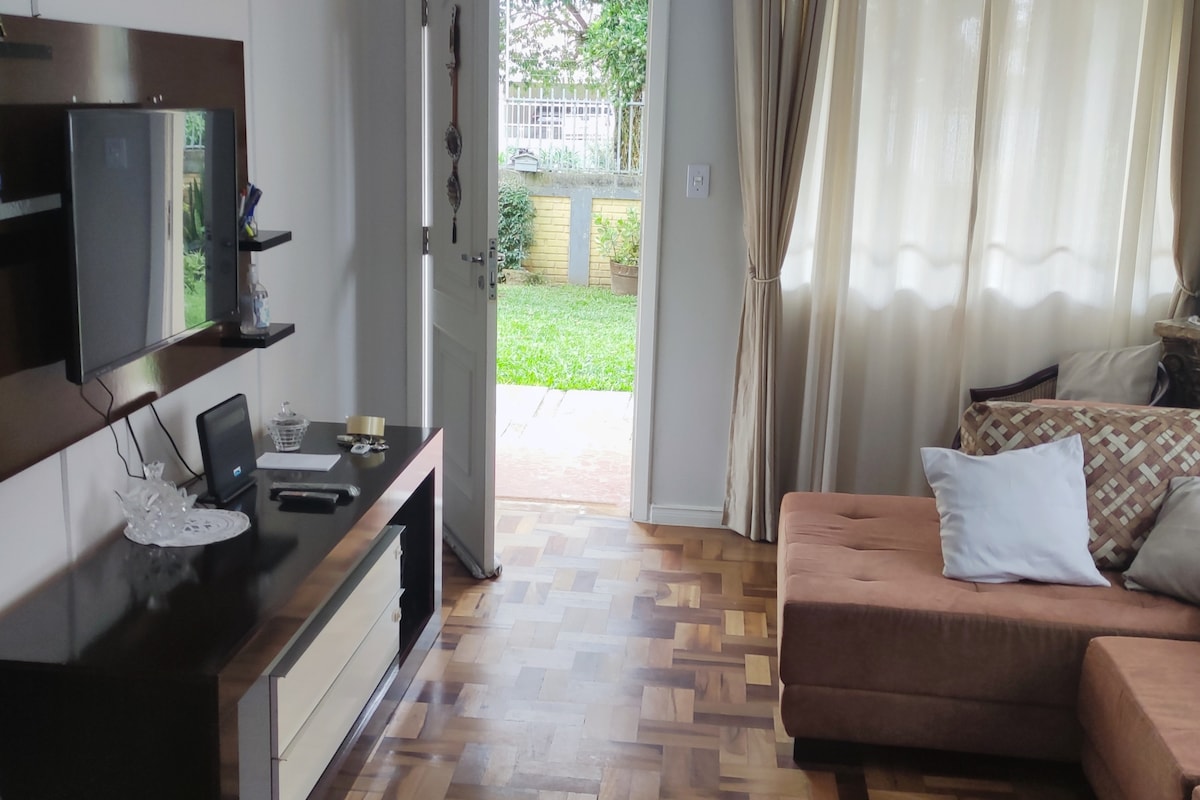 Top Airbnb: Comfortable home in Curitiba em Uberaba