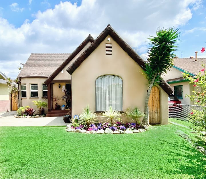 "Fairy Tale" House Near Sofi/lax - Los Angeles, CA