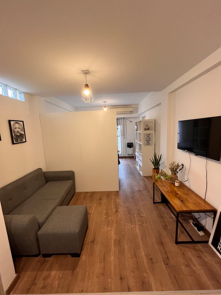Departamento tipo estudio con balcón en Villa General Mitre