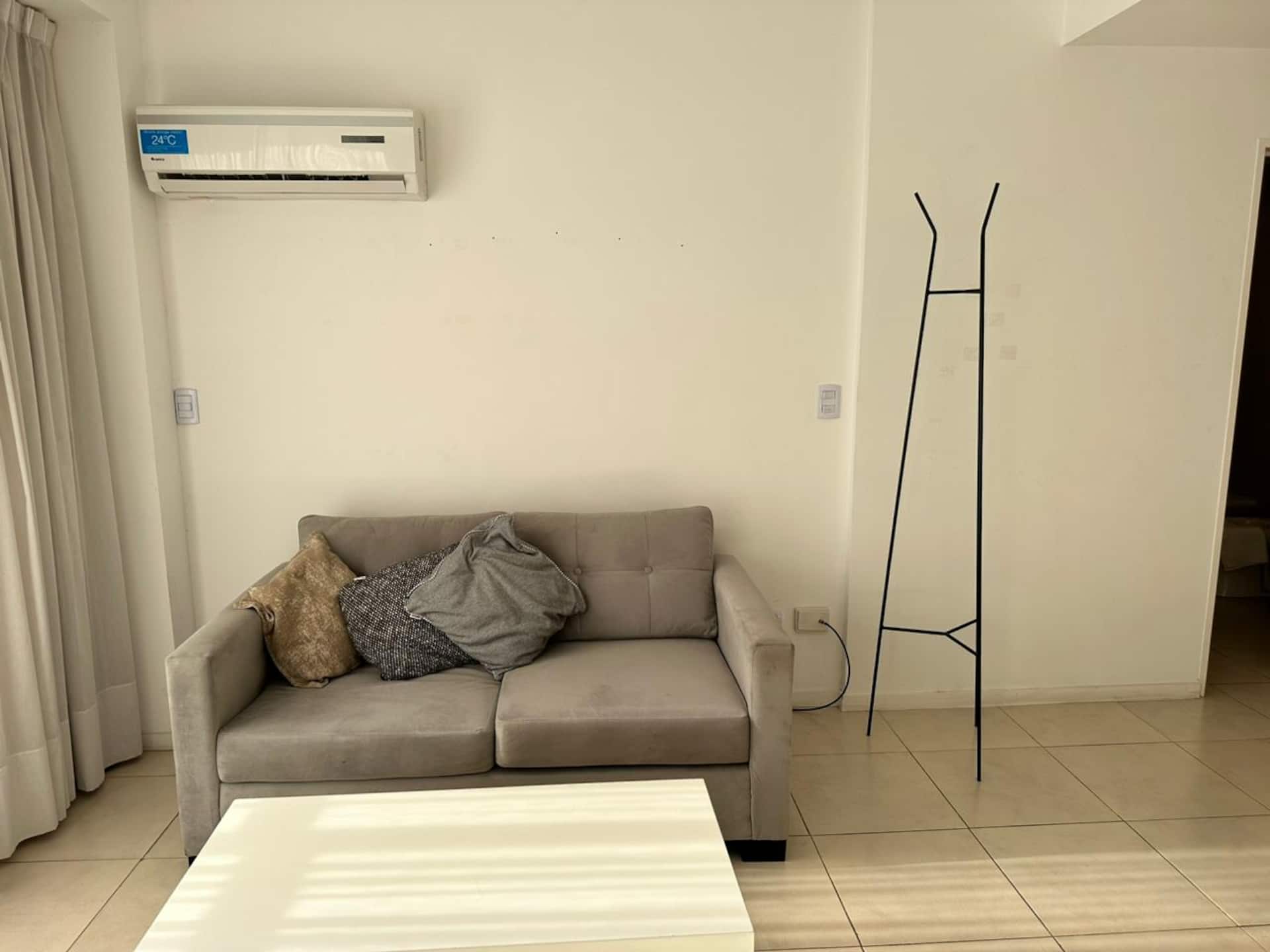 Studio apartment with balcony in San Telmo
