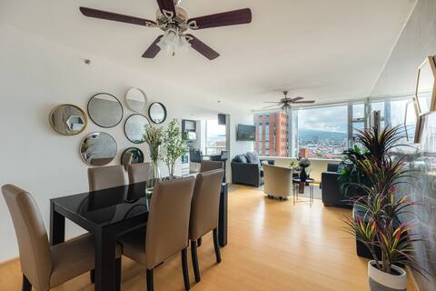 Unique Penthouse a/c, top view  3 blocks downtown