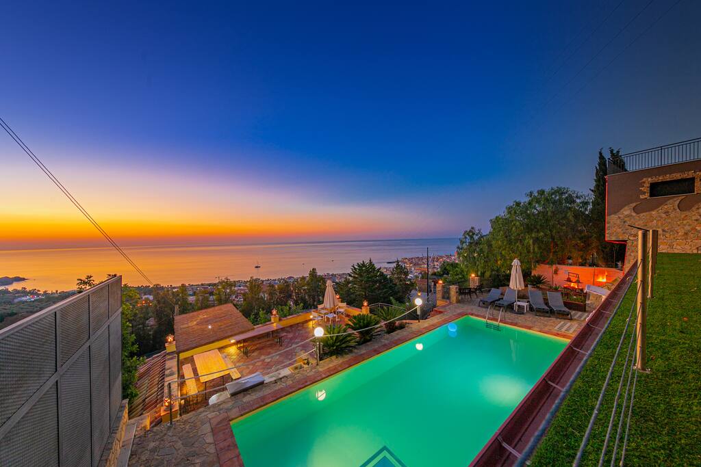 Cefalu Villa con piscina e panorama