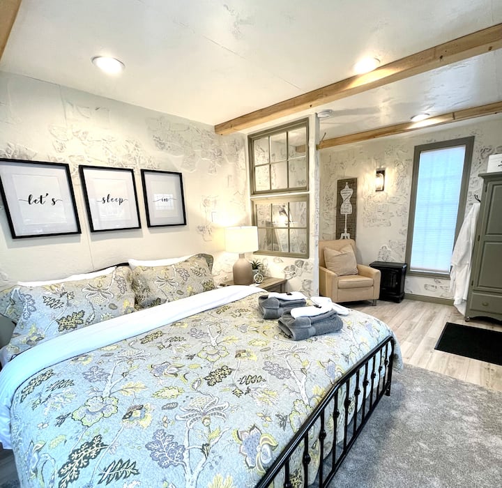 Chemainus Vacation Rentals & Homes British Columbia, Canada Airbnb