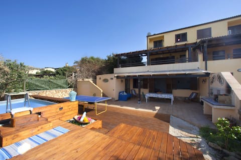 The Panoramic Palace ( Casa Intera/ Whole House )