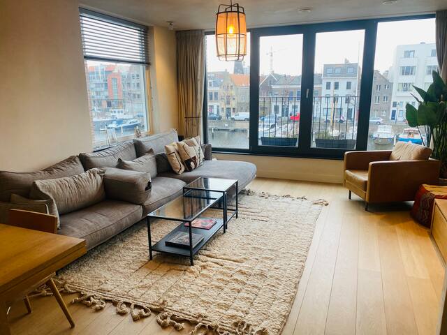Moderne woning aan de haven